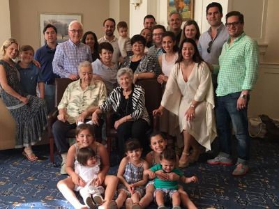 Lauren Simonetti's family picture celebrating her grandparent's 70th marriage Anniversary